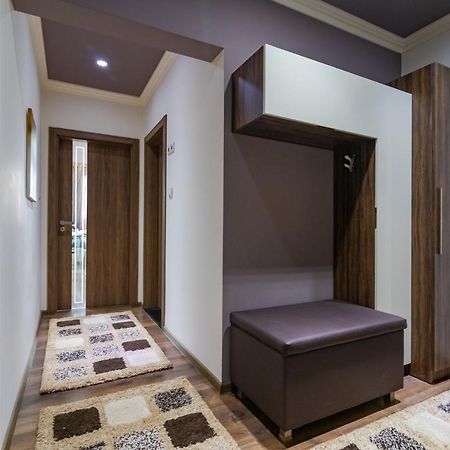 Cosy Luxury Flat In The Centrum- 90Sqm - 3 Rooms. Varna Exterior photo